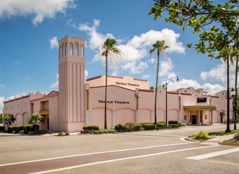 Building Photo - 460 Base Ave E