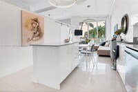 Building Photo - 3029 NE 188th St