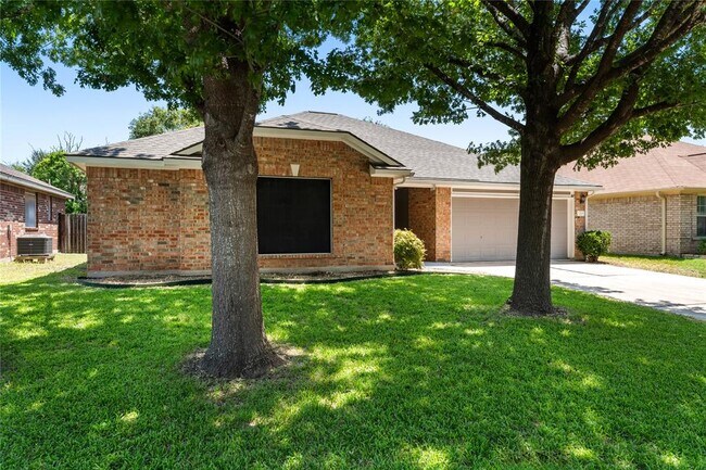 Building Photo - 1708 Jerusalem Dr
