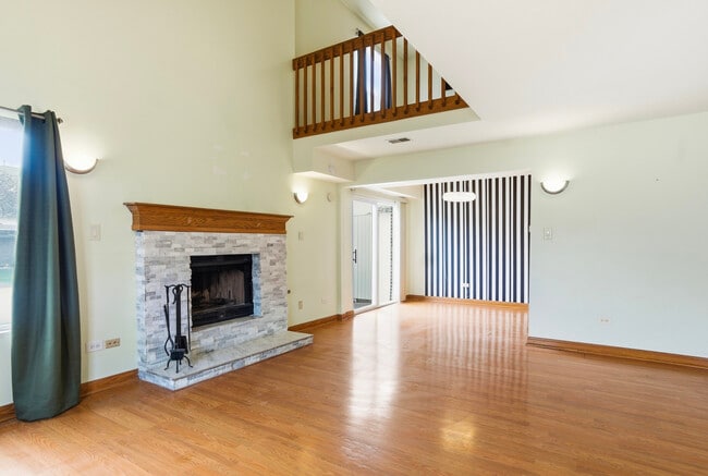 Building Photo - 5610 W Von Ave