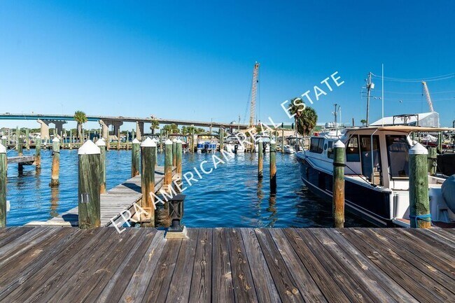 Building Photo - 228 Amberjack Dr