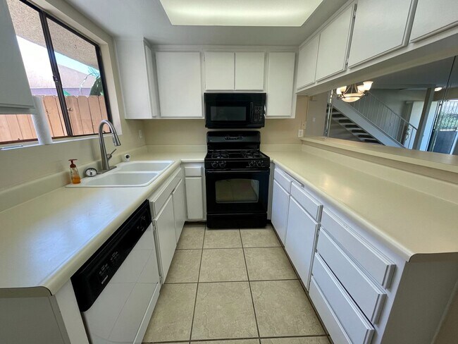 Building Photo - 69609 Karen Way