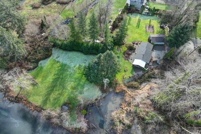 Building Photo - 3bd/2ba North Bend House