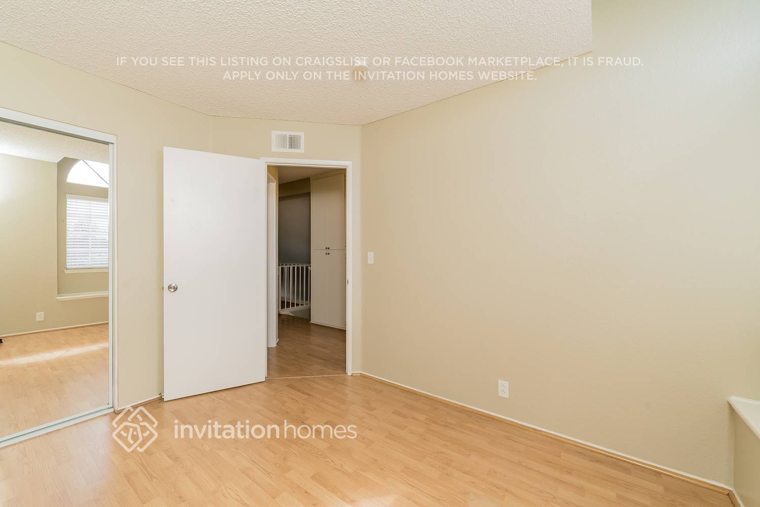 Building Photo - 10638 Countryside Dr