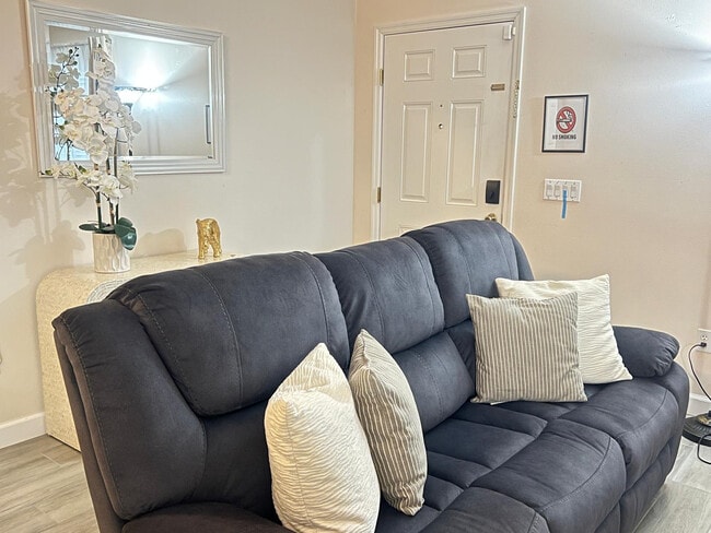 Building Photo - 13775 SW 115 Pl