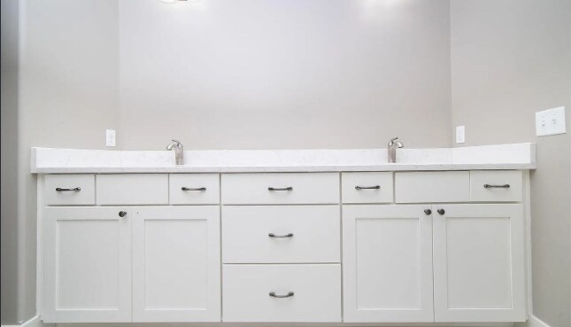 Building Photo - 7235 Genesis Way