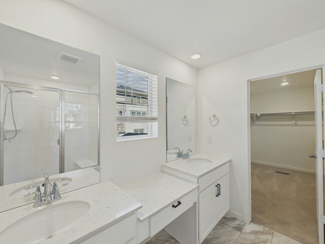 Building Photo - 24485 E Atlantic Dr