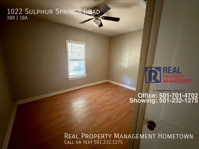 Building Photo - 1022 Sulphur Springs Rd