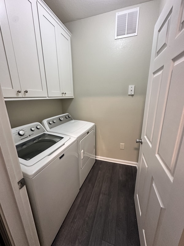 Building Photo - 800 Vista Lake Dr