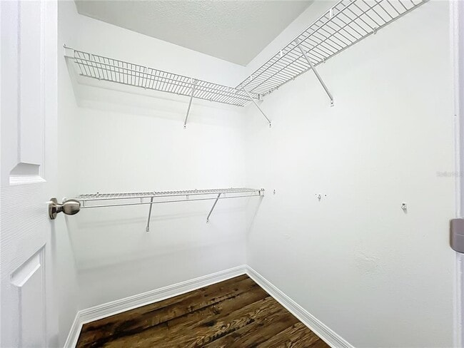 Building Photo - 3101 E Washington St