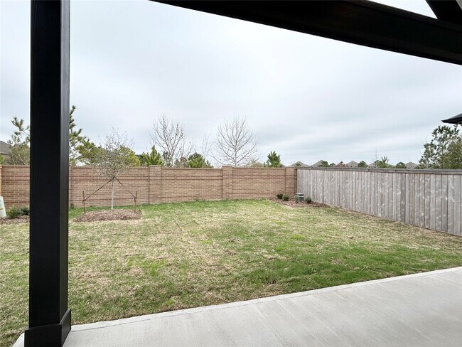 Building Photo - 15310 Spanish Ranchos Wy