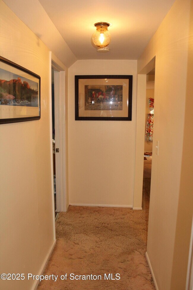 Building Photo - 63 Shore Dr