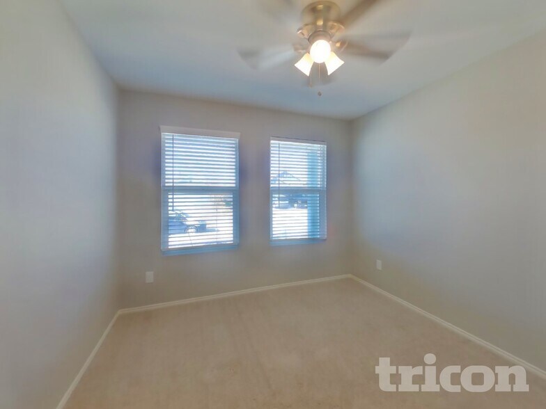 Building Photo - 11844 Mancos Trl