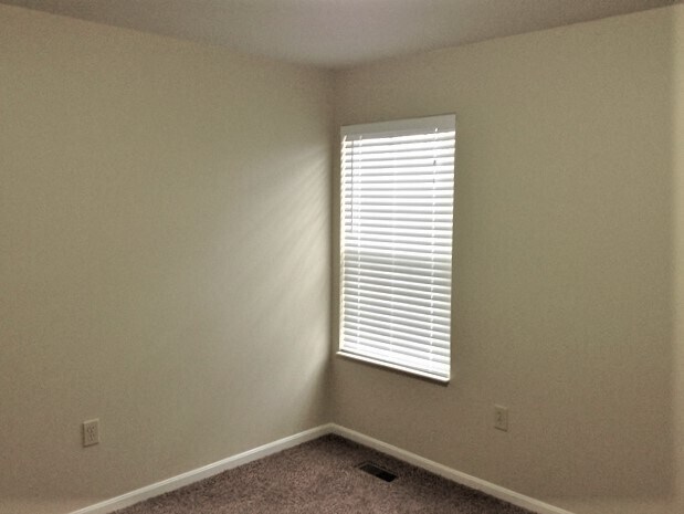 Building Photo - 2626 Sterling Ter