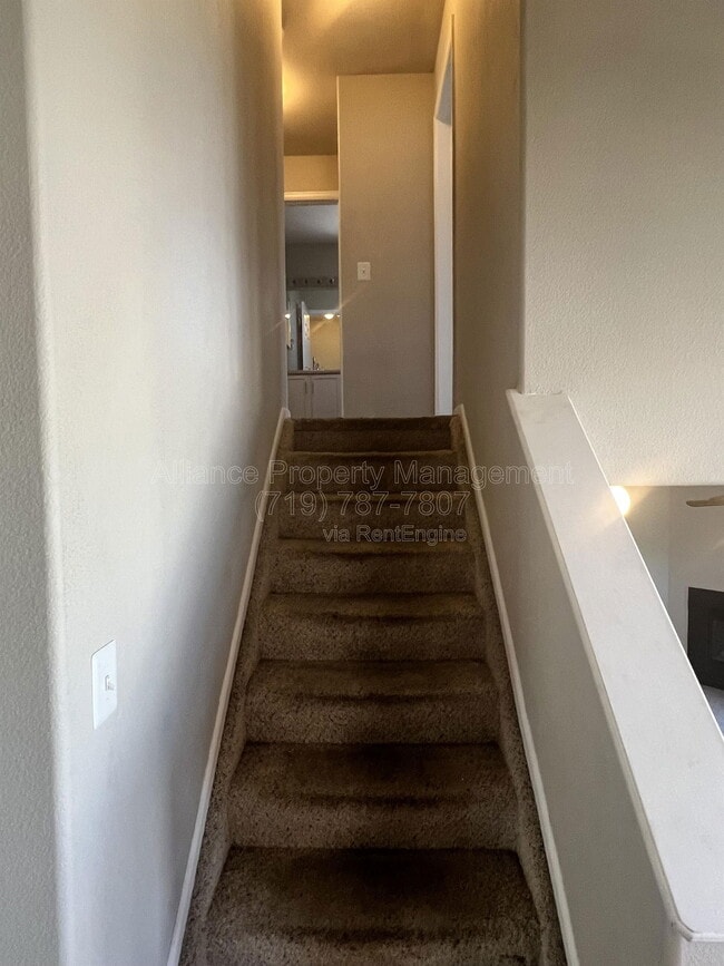 Building Photo - 7368 Glenburn Dr