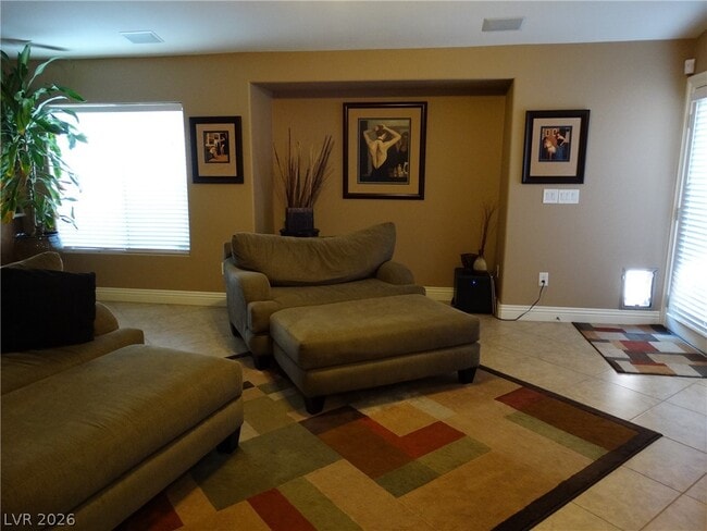 Building Photo - 4445 Meadowlark Wing Way