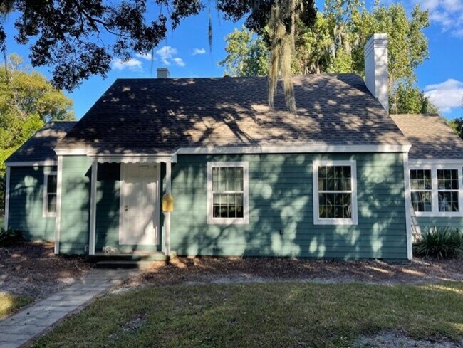 Primary Photo - Downtown Mount Dora