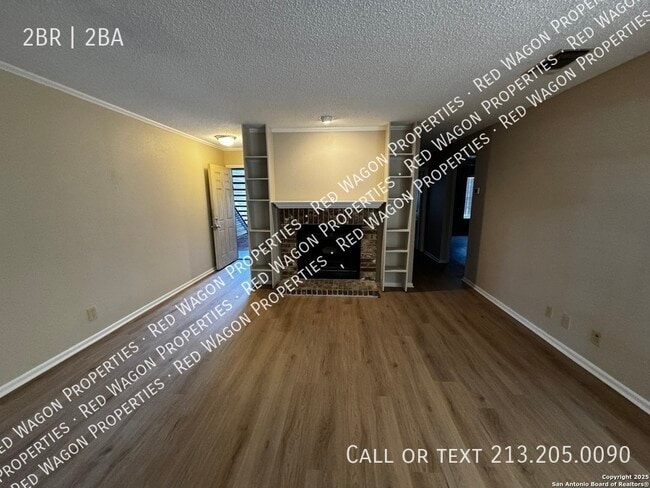 Building Photo - 10955 Wurzbach Rd