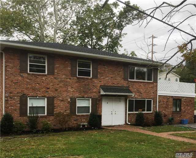 121 Glenwood Rd 121 Glenwood Rd Glenwood Landing NY 11547 Apartment