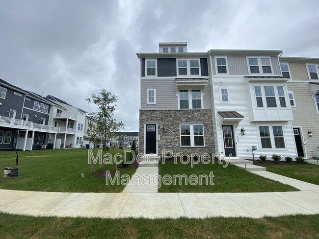 Building Photo - 4815 Jackson Village Pky