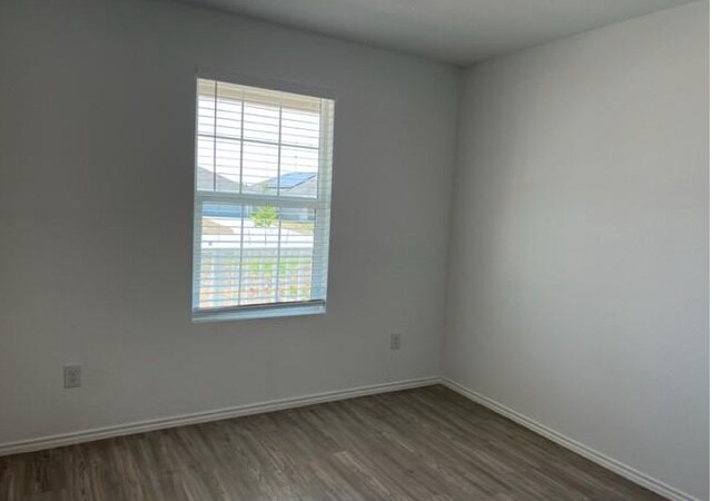 Building Photo - 3027 Shore Lark