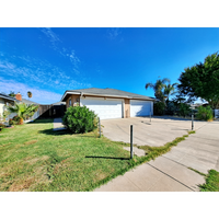 Building Photo - RENT REDUCE & MOVE IN SPECIAL: HALF OFF THE 1ST MONTH'S RENT - Spacious 3-Bedroom Home Steps from...