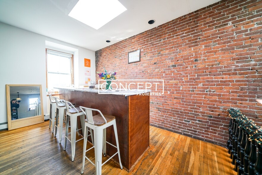 Building Photo - 486 Massachusetts Ave