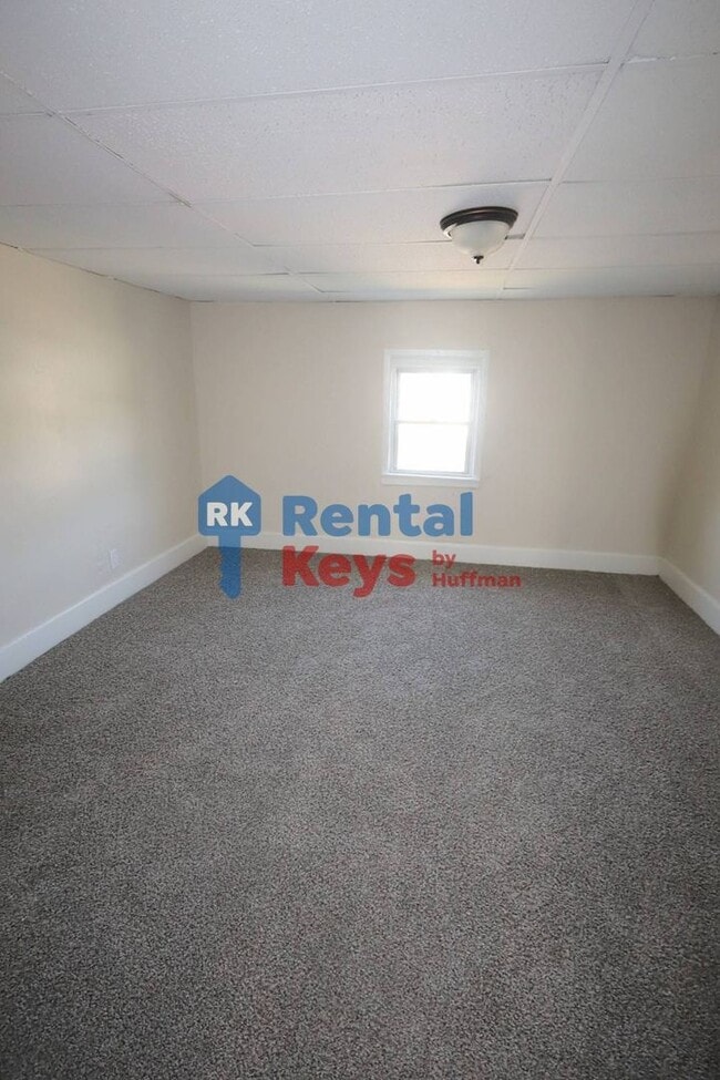 Building Photo - 1305 N Garvin St