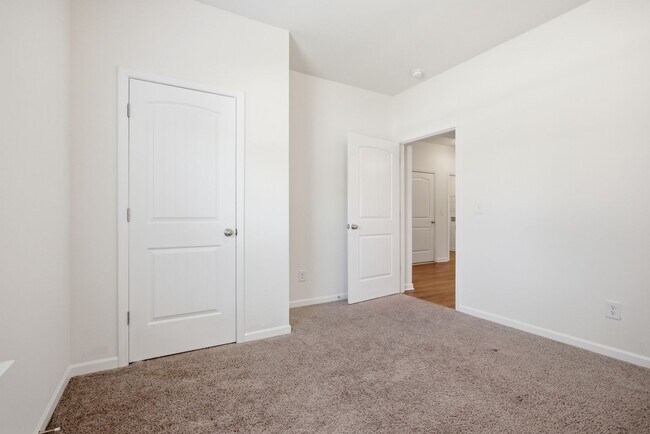 Building Photo - 3020 Goodtown Trace