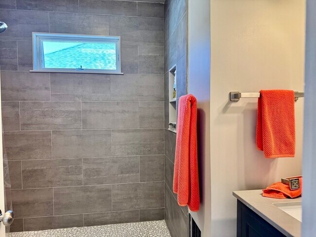 Building Photo - 70 Durso Ave