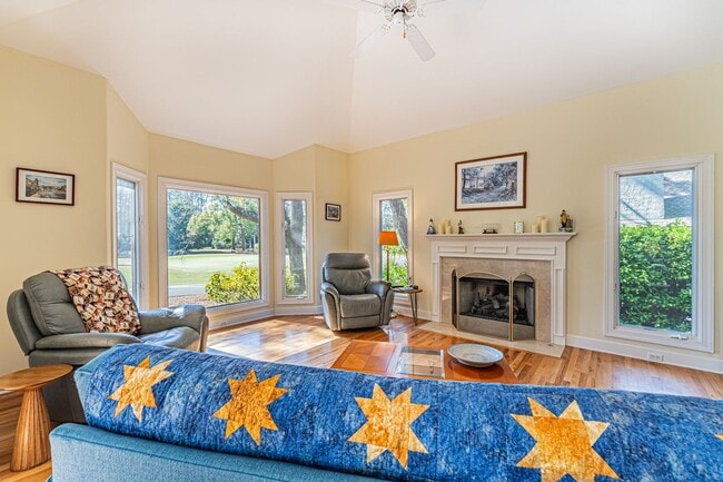 Building Photo - Sea Pines Golf Club Rental
