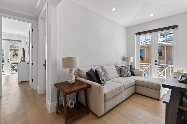 Building Photo - 620 Inlet Waters Cir