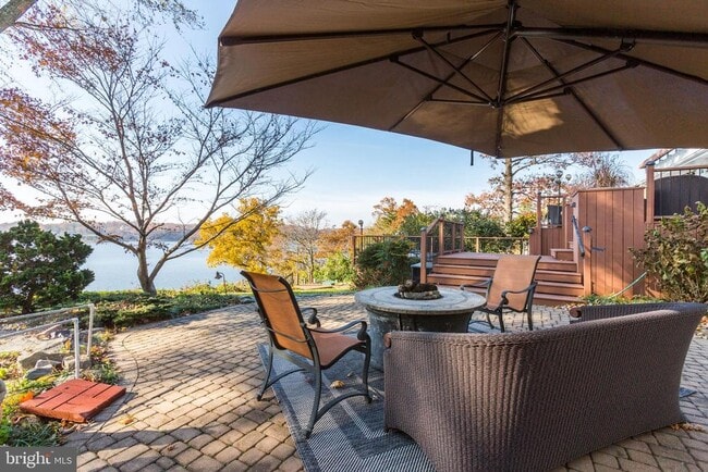 Building Photo - 209 Winchester Beach Dr
