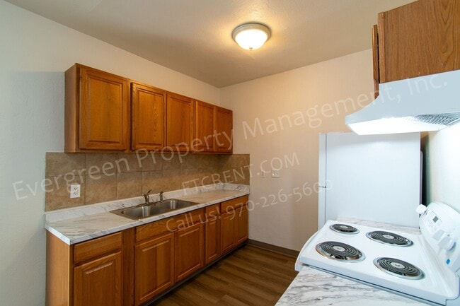 Building Photo - 161 S Lincoln Ave