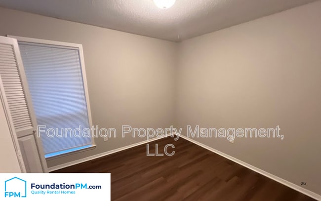 Building Photo - 3949 Macon Rd