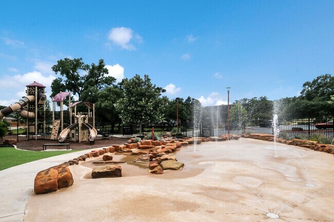 Building Photo - Top Schools + Great Amenities—The Total Package