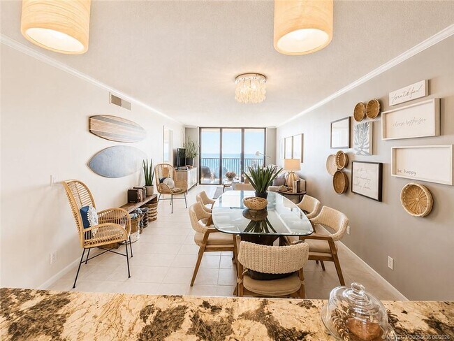 Building Photo - 7380 S Ocean Dr