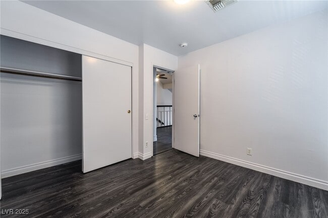 Building Photo - 2208 Tarraso Way