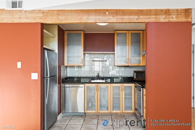 Building Photo - 2 br, 1 bath Condo - 311 4th St, Oakland, ...