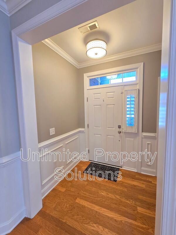 Building Photo - 4838 Whitner Dr