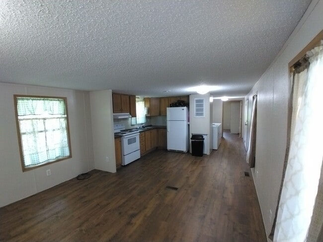 Building Photo - 1290 Claude Kelly Rd