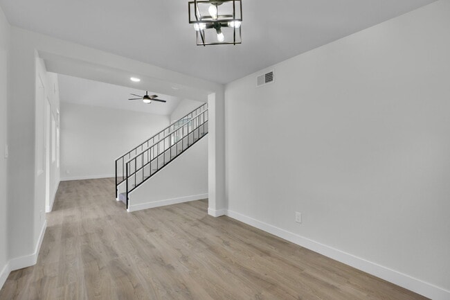 Building Photo - Step into this charming 3-bedroom, 3-bathroom home that has so much to offer!