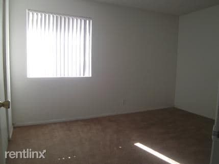 Building Photo - 26080 Base Line St