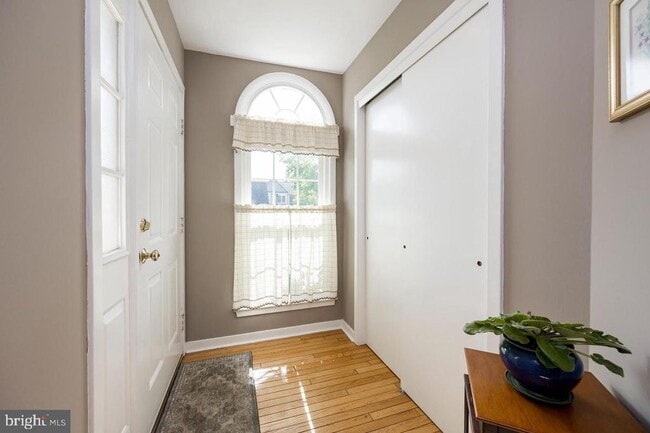 Building Photo - 801 Winchester Ct
