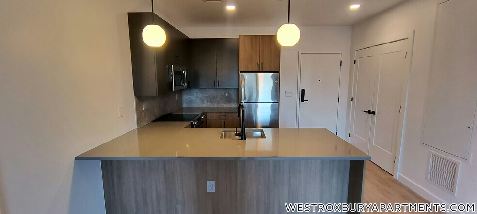 Building Photo - 199 Gardner St