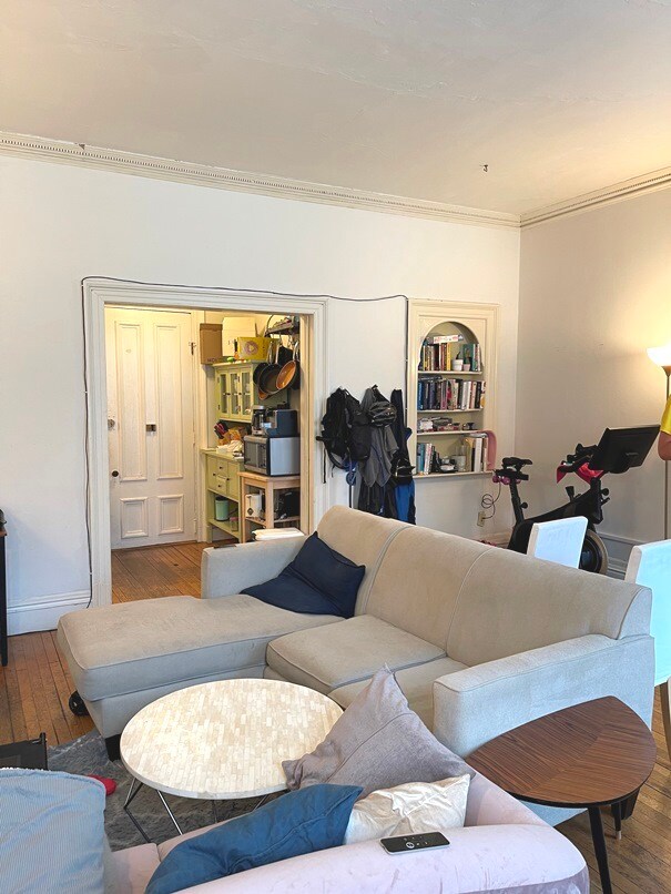 Building Photo - 510 Beacon St