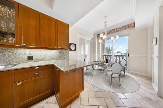 Building Photo - 19925 NE 39th Pl