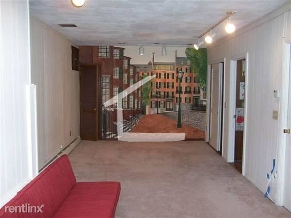 Building Photo - Studio, 1 bath Condo - 252 Tappan St