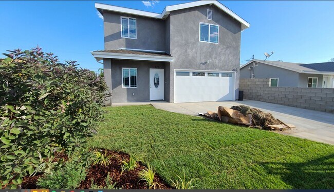 Building Photo - 129(425)