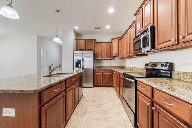 Building Photo - 3589 Cortland Dr